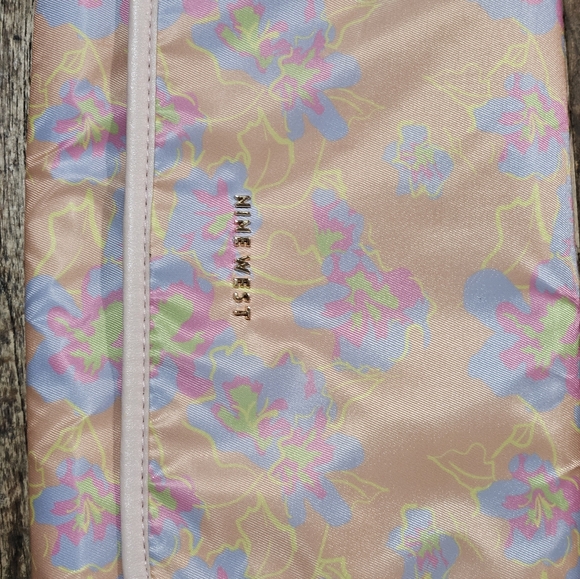 NINE WEST HANGING ORGANIZER NWT - Picture 3 of 3